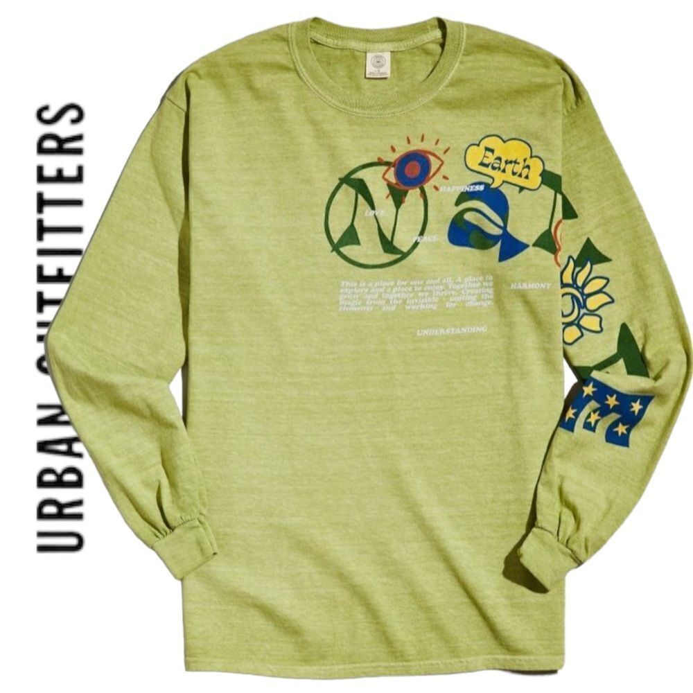 NEW UO Urban Outfitters Welcome Earth Long Sleeve T-Shirt Tee L